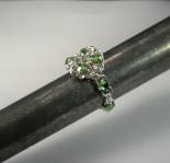 Chain Maille Flower Ring in Peridot Green Swarovski Crystal
